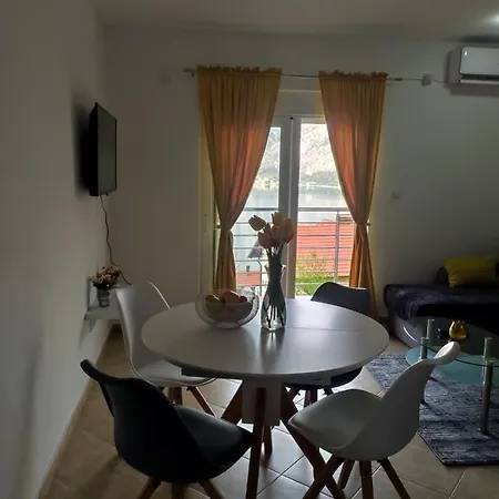 Apartman Jovan Kotor Exterior photo